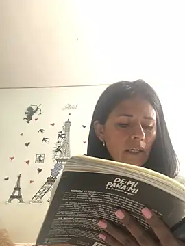 Snapshot of sharoon_cheerry chatting on February 24, 6:47 pm sharoon cheerry online show from February 24, 6:47 pm