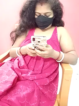 Snapshot of Bengali-boudi chatting on July 6, 7:05 pm Bengali-boudi online show from July 6, 7:05 pm