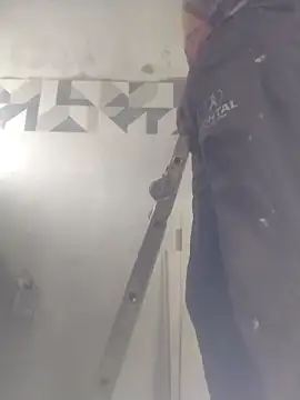 Snapshot of dheck2020 chatting on October 8, 10:35 am dheck2020 online show from October 8, 10:35 am