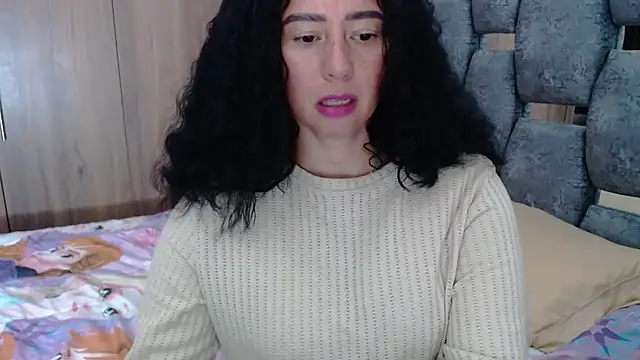 sara hott 1 online show from January 24, 8:11 pm