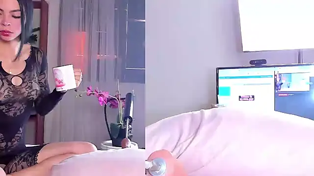 Snapshot of Sweet_Susie_ chatting on January 23, 8:56 pm Sweet Susie online show from January 23, 8:56 pm