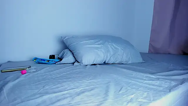 Skarleth69 online show from April 13, 11:27 am