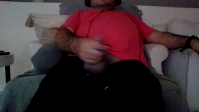 Snapshot of Hammyric786 chatting on January 12, 10:37 pm Hammyric786 online show from January 12, 10:37 pm