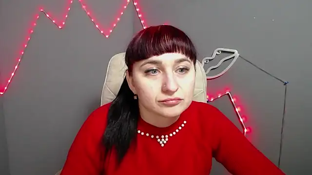 NinaFlawlees online show from March 17, 1:03 pm