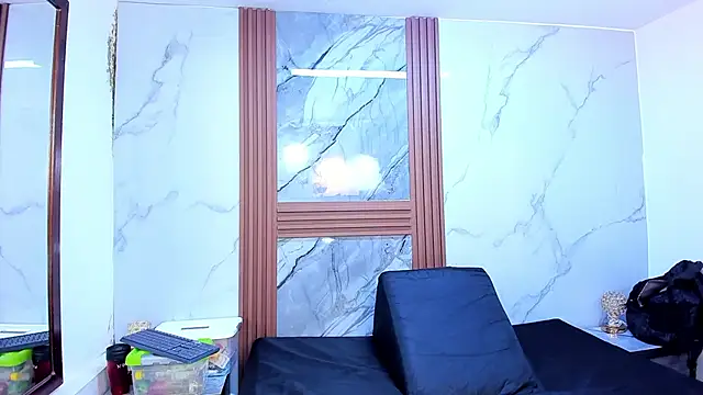 Snapshot of HannyMansonh chatting on March 16, 3:25 am HannyMansonh online show from March 16, 3:25 am