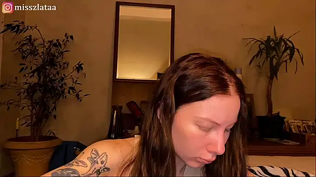 Snapshot of elfess chatting on November 13, 5:06 am elfess online show from November 13, 5:06 am