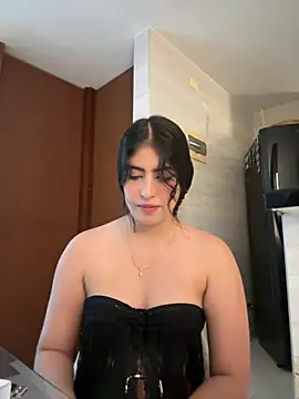 Gaby zahir  online show from January 18, 12:35 am