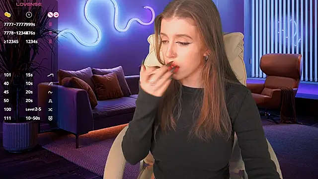 Snapshot of PenellopaRaw chatting on January 29, 5:35 pm PenellopaRaw online show from January 29, 5:35 pm