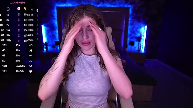 Snapshot of PenellopaRaw chatting on February 23, 9:48 pm PenellopaRaw online show from February 23, 9:48 pm