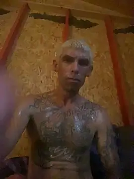 prettyboytatted69 online show from April 13, 6:24 pm