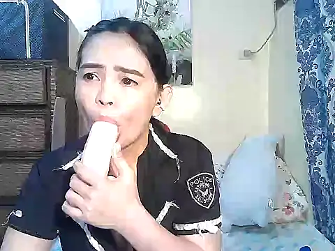 Kisses-13 online show from August 6, 2:19 pm