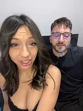 Snapshot of Exaltada_baby chatting on December 12, 3:21 am Exaltada baby online show from December 12, 3:21 am