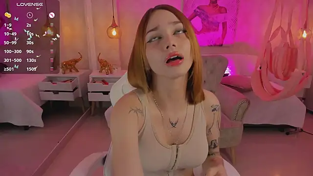 LITTLE-VIVI online show from March 4, 6:26 am