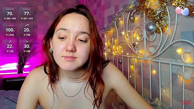 Fera1 Berry online show from December 14, 3:51 am