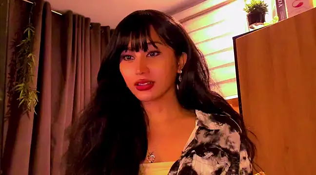 YOURCRISTINAS online show from January 12, 2:30 pm