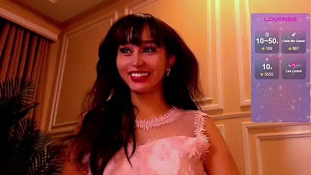 YOURCRISTINAS online show from October 29, 4:15 am