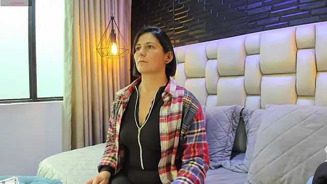 Snapshot of SarahDeyvis chatting on January 10, 9:20 pm SarahDeyvis online show from January 10, 9:20 pm