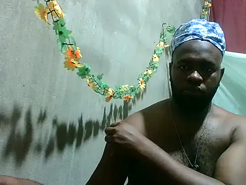 2ocmaxi online show from March 29, 5:57 pm