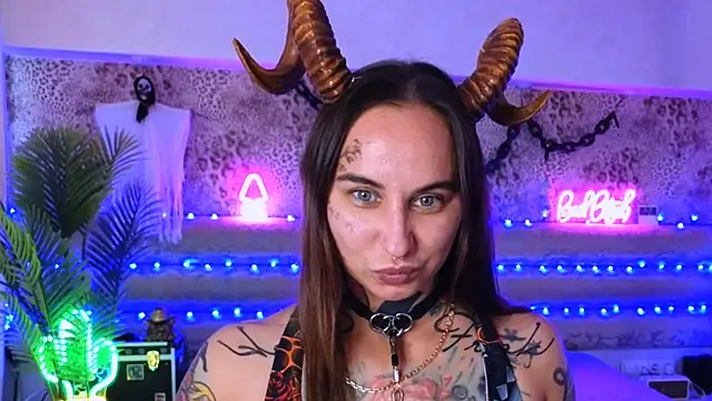 Cool Freak  online show from September 21, 10:17 am