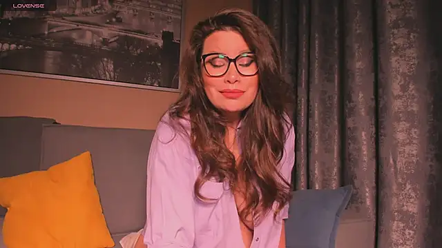 Snapshot of Jessica_555 chatting on March 13, 1:32 am Jessica 555 online show from March 13, 1:32 am