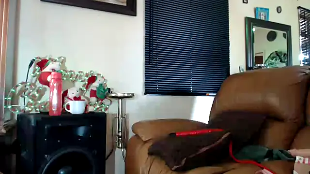 Gucci Bx online show from February 11, 8:26 am