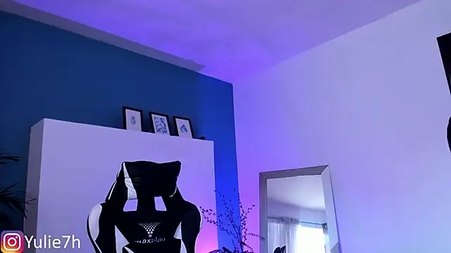 Snapshot of _Jessy_Moon_ chatting on September 30, 7:52 pm Jessy Moon online show from September 30, 7:52 pm