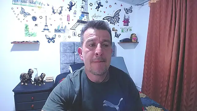 Snapshot of amaya_627 chatting on June 17, 2:47 am amaya 627 online show from June 17, 2:47 am