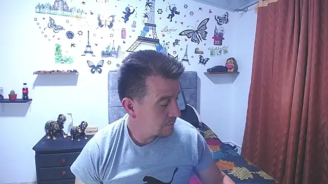 Snapshot of amaya_627 chatting on June 19, 2:05 am amaya 627 online show from June 19, 2:05 am