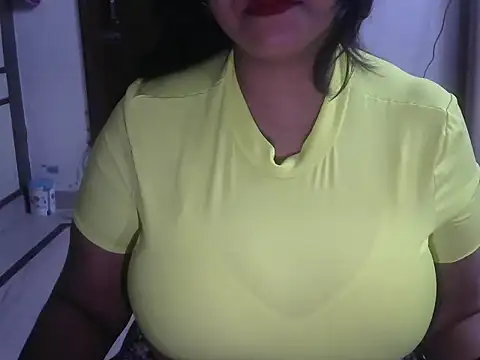 reet kaur69 online show from May 19, 6:47 pm