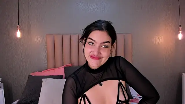 Alexa Thaylor  online show from January 28, 2:10 pm