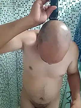 Snapshot of RobertoBuzios22 chatting on January 21, 11:02 pm RobertoBuzios22 online show from January 21, 11:02 pm