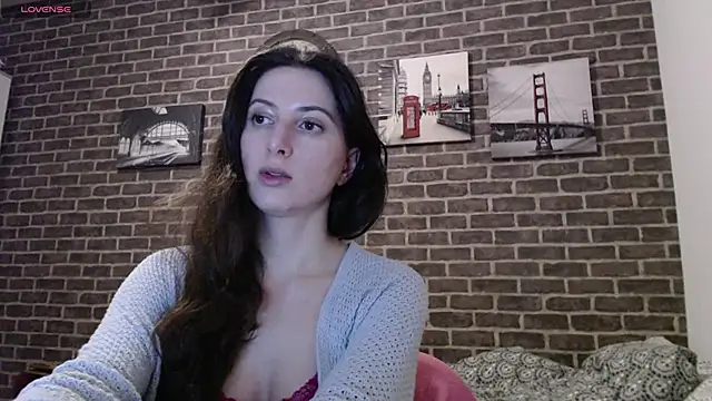  Hot Lady  online show from December 31, 12:00 am