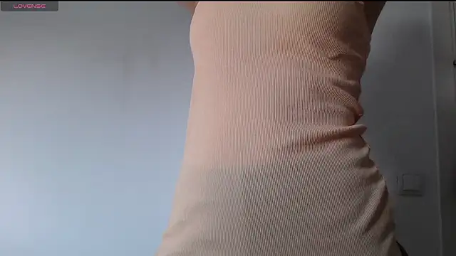  Hot Lady  online show from February 1, 4:16 pm