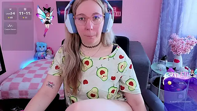 JustKerry online show from April 17, 8:17 am