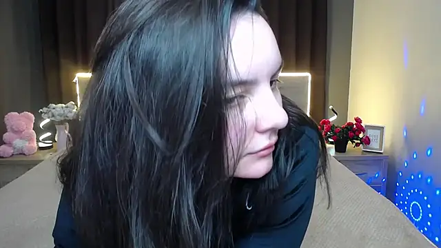 JasmineAsha online show from March 1, 8:16 am