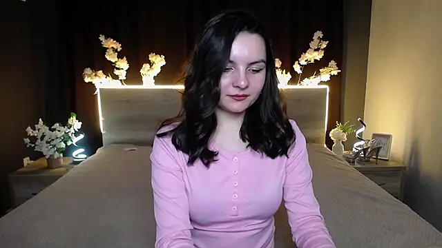 JasmineAsha online show from March 18, 8:34 pm