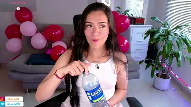 ImLui lu online show from February 16, 10:21 pm