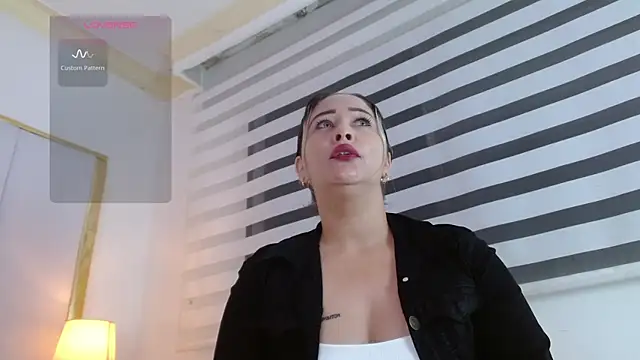 WANDAFOXX1 online show from February 7, 3:45 am