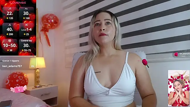 WANDAFOXX1 online show from February 18, 3:21 am
