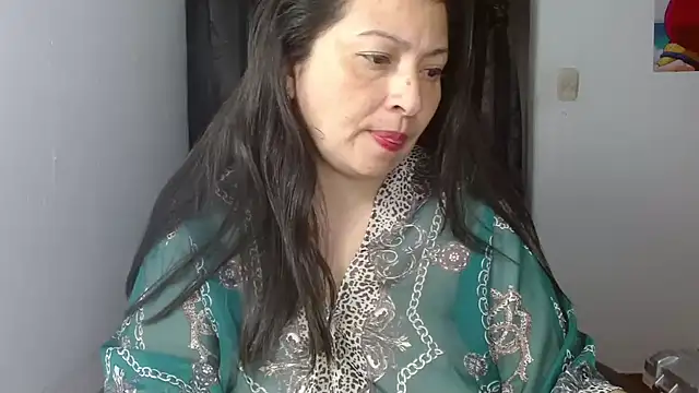 Victoriaevans1 online show from January 9, 4:21 pm