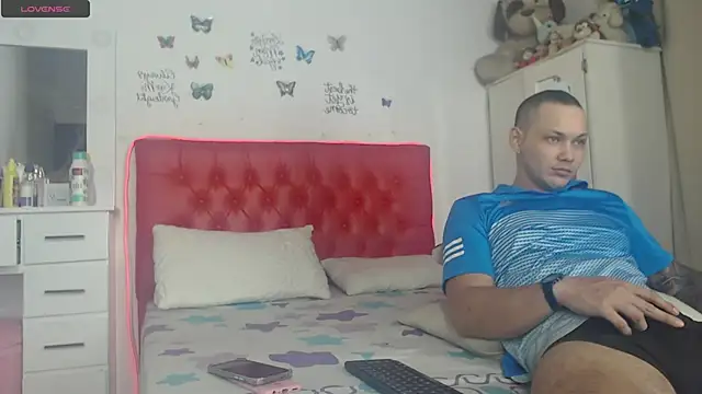 wondercouplexxx online show from February 14, 4:15 am