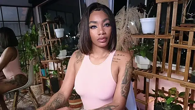 emely brandon online show from December 12, 2:15 am