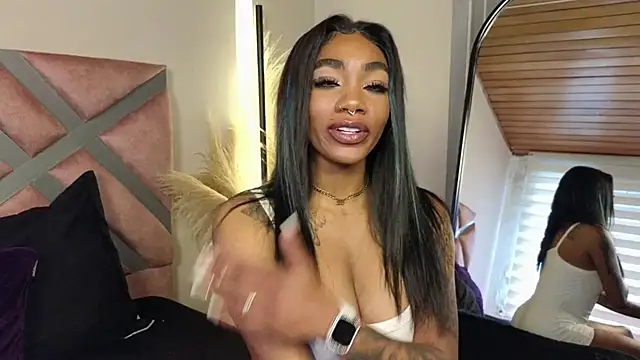 emely brandon online show from March 17, 4:11 pm