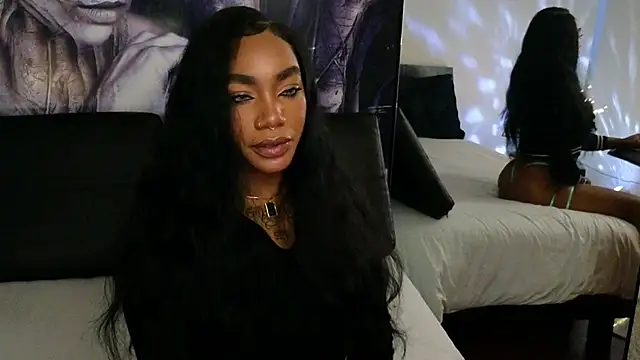 emely brandon online show from February 18, 11:22 pm