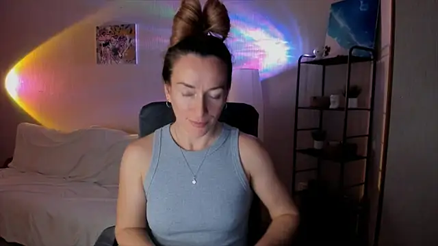 RebeccaMartinez online show from November 4, 12:48 pm