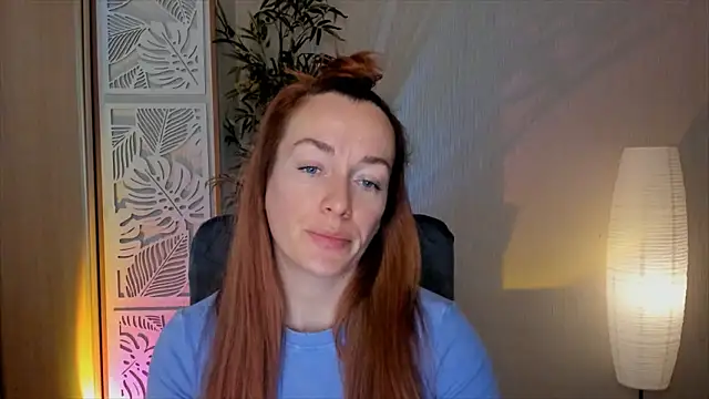 RebeccaMartinez online show from March 25, 7:25 am