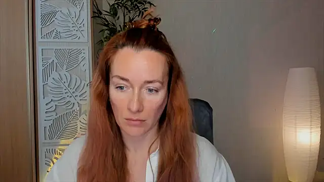 RebeccaMartinez online show from April 4, 6:11 am