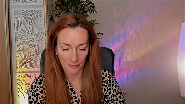 Snapshot of RebeccaMartinez chatting on April 29, 10:52 am RebeccaMartinez online show from April 29, 10:52 am