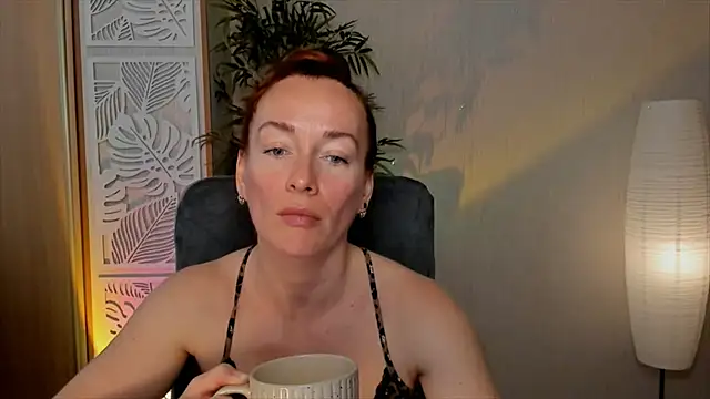 Snapshot of RebeccaMartinez chatting on May 16, 10:47 am RebeccaMartinez online show from May 16, 10:47 am
