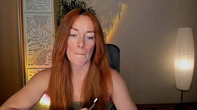 Snapshot of RebeccaMartinez chatting on June 11, 6:11 am RebeccaMartinez online show from June 11, 6:11 am